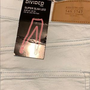 H&M Juniors (Divided) Skinny Jeans